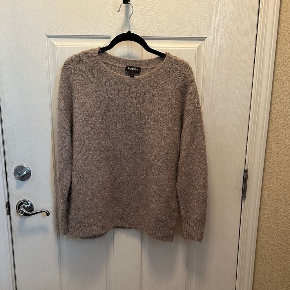 Express Cozy Taupe Crew Neck Sweater Size Small